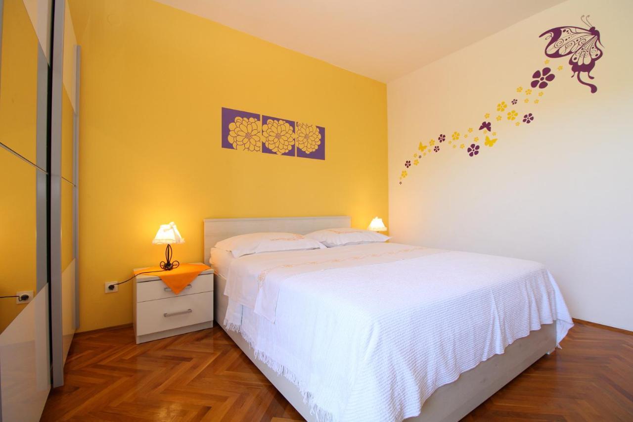 Biskupije 1158 Apartman *