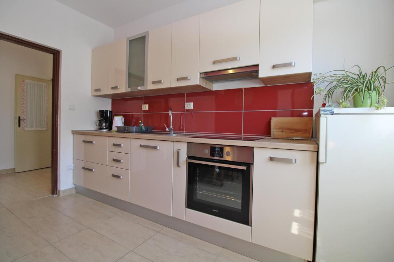 Apartman Biskupije 1158 *