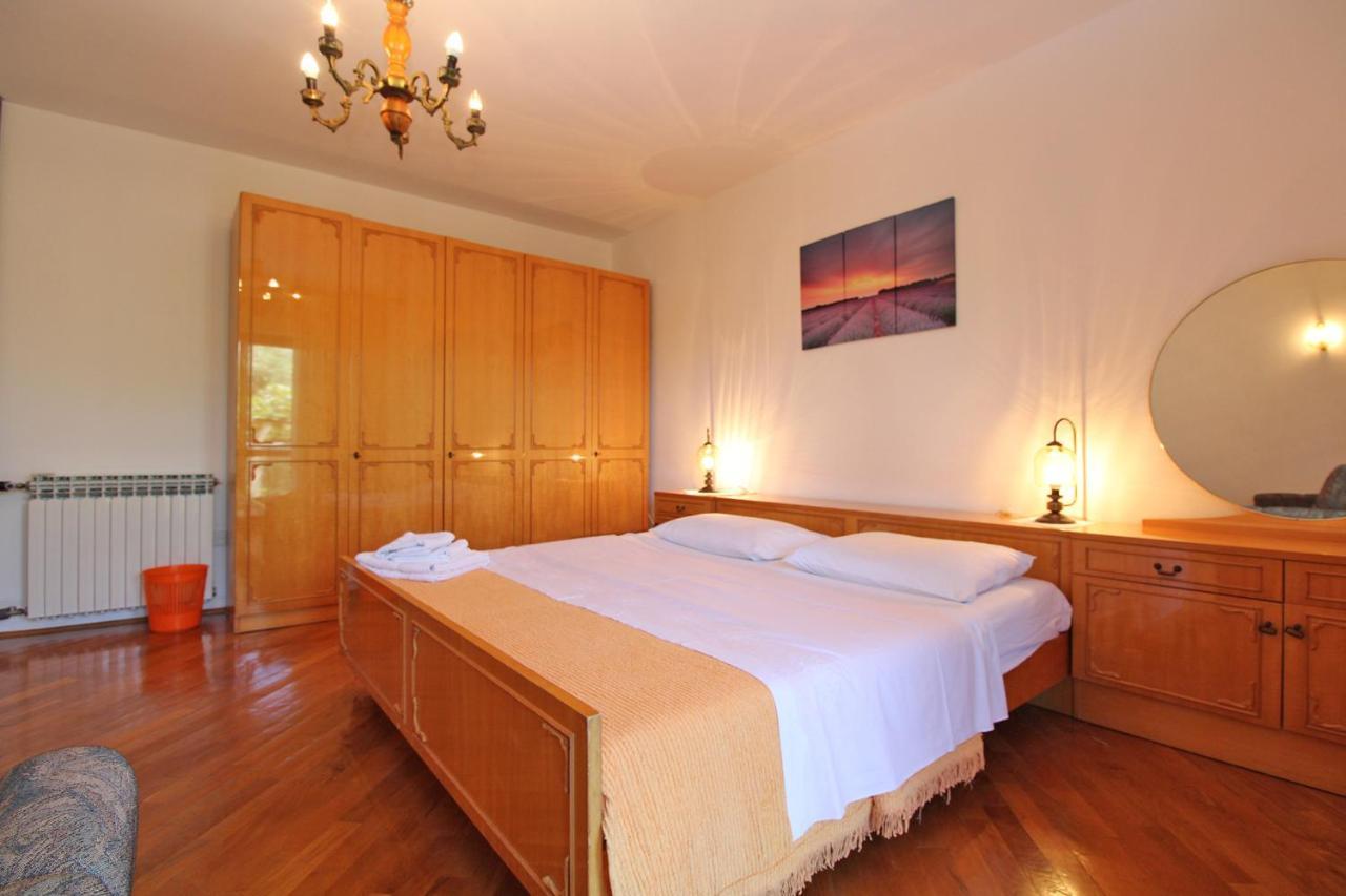 Biskupije 1158 Apartman Medulin