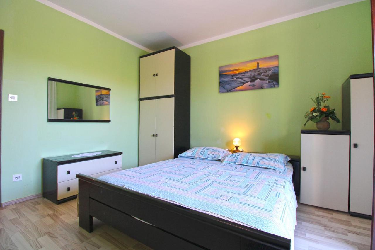 Biskupije 1158 Apartment